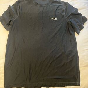 Vuori Men's Charcoal Gray Tee